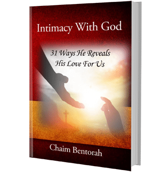 Intimacy With God: 31 Ways He Reveals His Love for Us